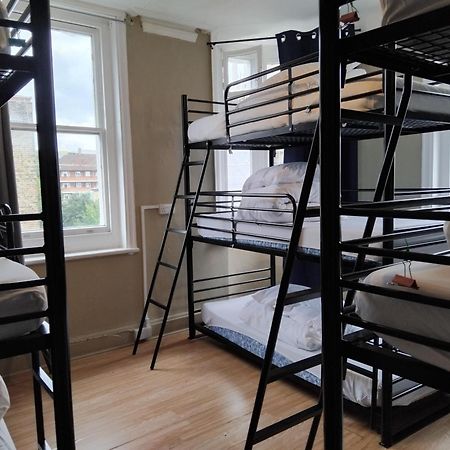 Bell House Hostel لندن المظهر الخارجي الصورة